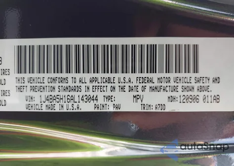 2010 Jeep Wrangler Unlimited Sahara z USA, uszkodzony, nr VIN 1J4BA5H16AL143044